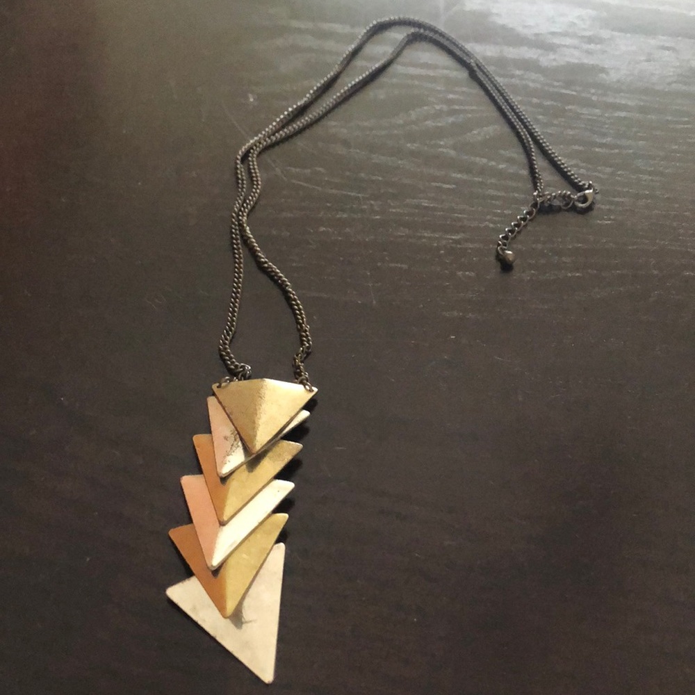 Triangle necklace